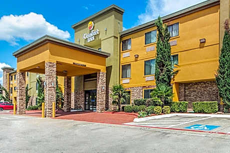 Comfort Inn North Dallas Near the Galleria