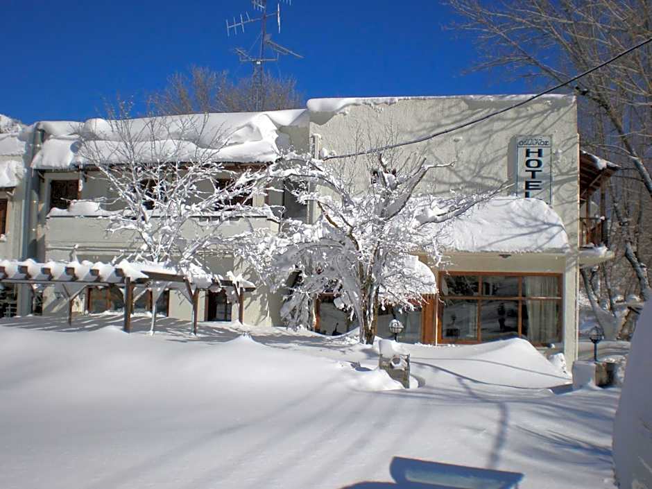 Neos Omalos Hotel