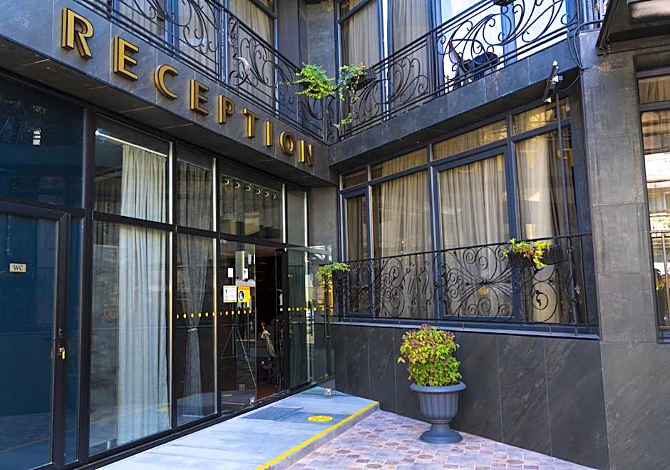 Batumi West Hotel