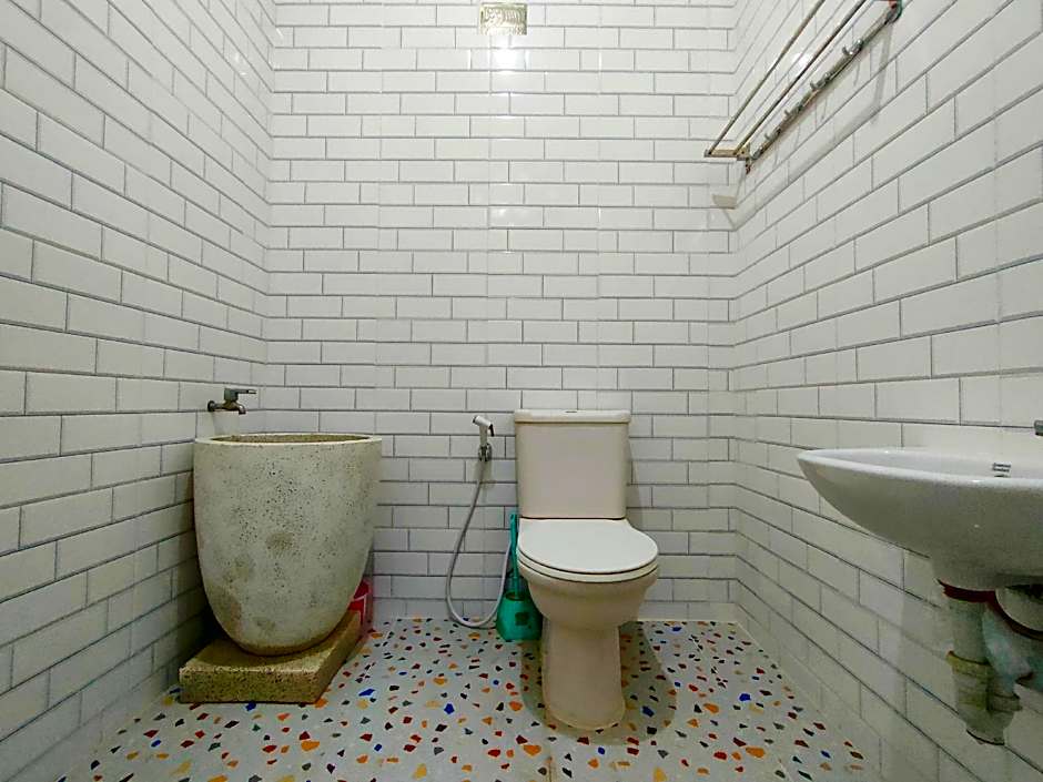 Tjahaja Baroe Syariah Mitra RedDoorz @ Dukuh Kupang