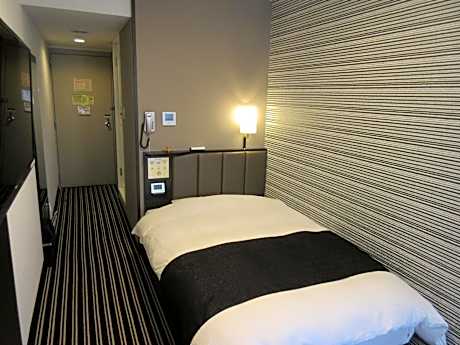 Double Room with Small Double Bed - Room Only - Smoking