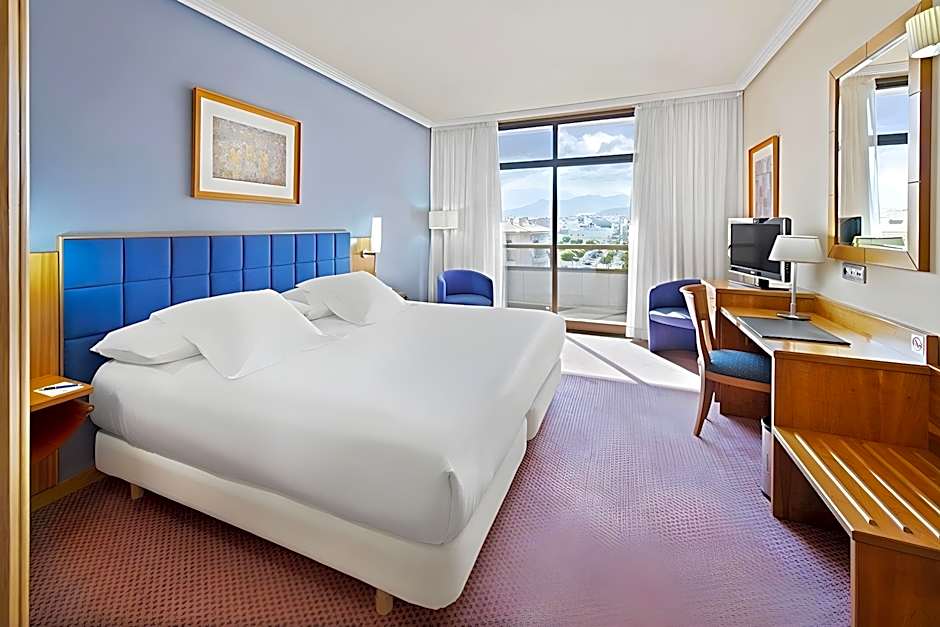 Elba Vecindario Aeropuerto Business & Convention Hotel.