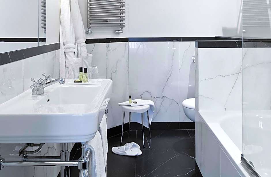 Hotel Saint Petersbourg Opera