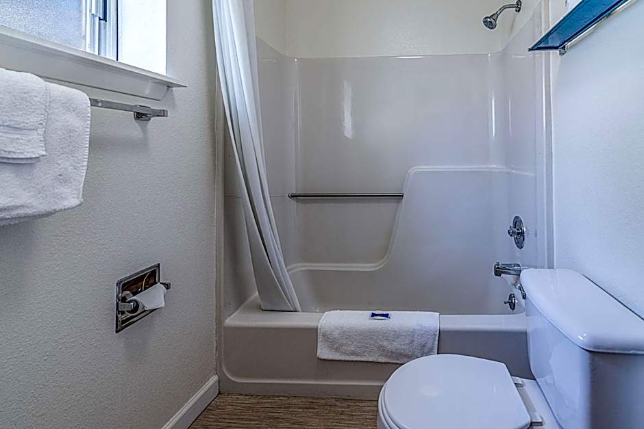 MOTEL 6 - Albany, NY - Airport