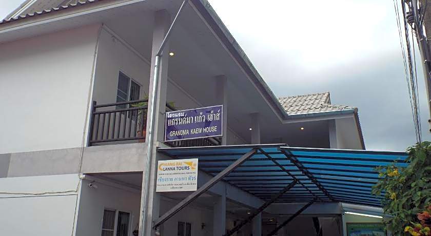Grandma Kaew House