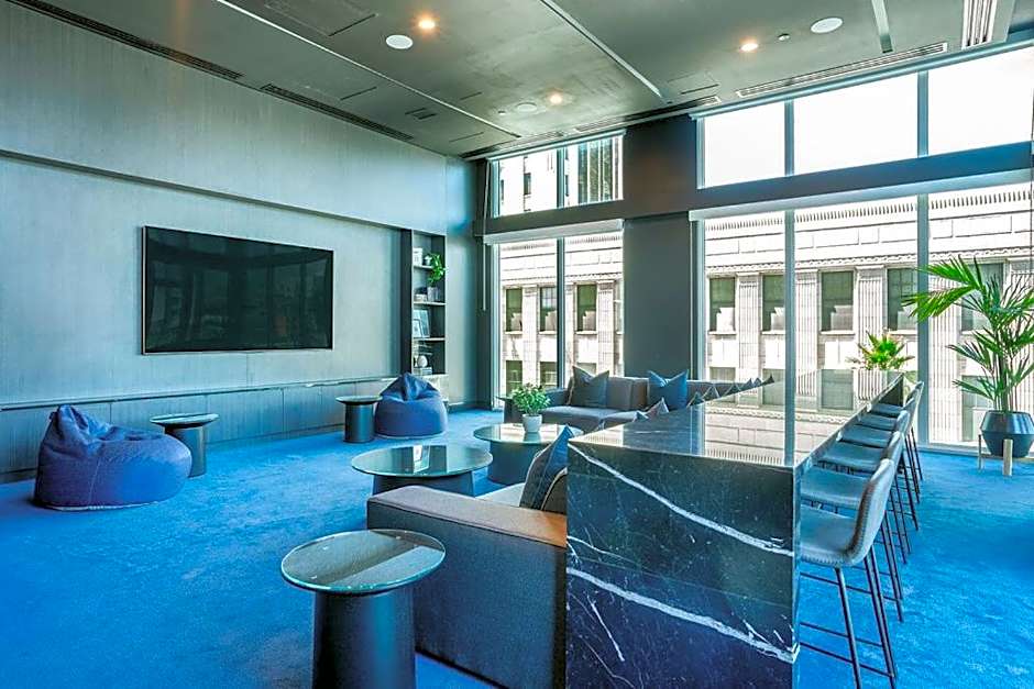 Level Long Beach - East Village