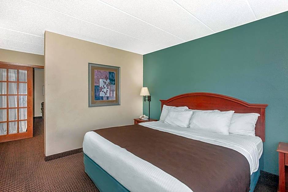 AmericInn by Wyndham St. Peter