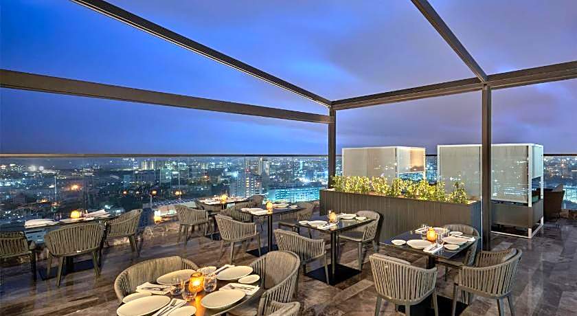 The Den Bengaluru, Lxr Hotels & Resorts