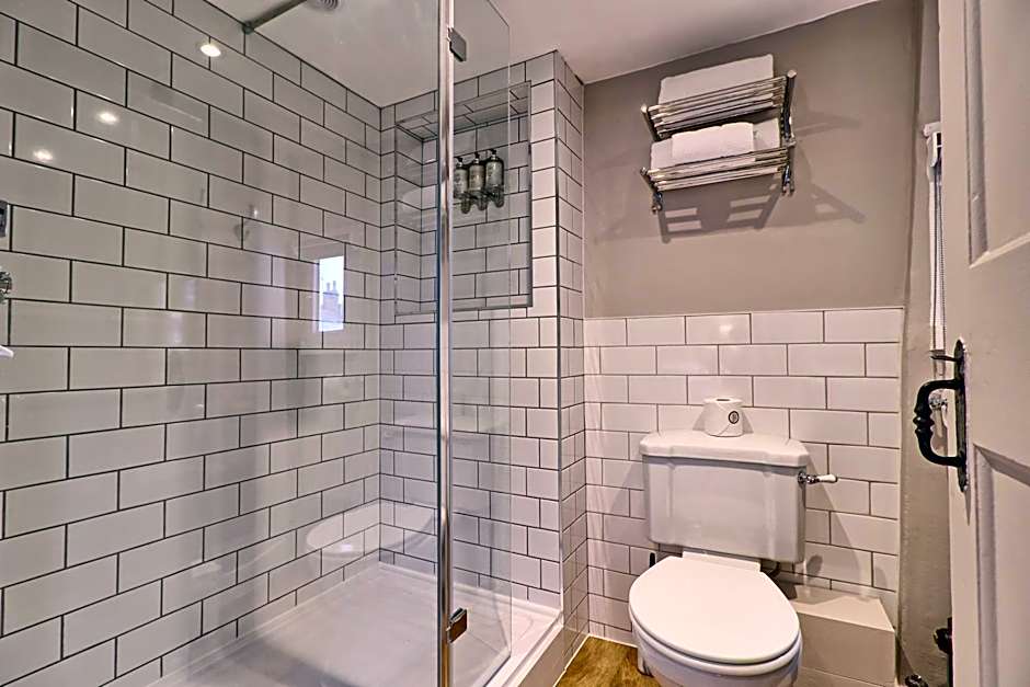 Ranfield's Brasserie Hotel Rooms