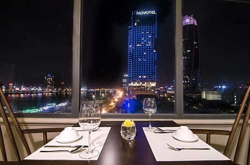 KaKa Hotel Han River – Da Nang, MN