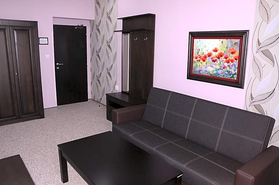 Suite — 6 fotoğraftan 1. fotoğraf
