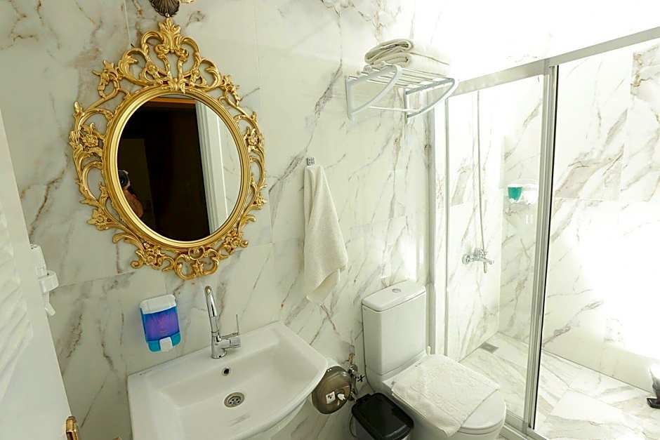 ConstantinopolisHotel