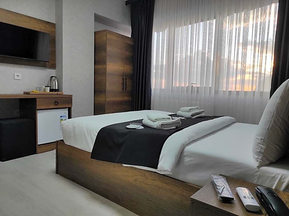 Acar Airport Hotel Plus