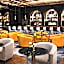 The Drake Oak Brook, Autograph Hotels