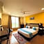 Royal Palm - Hotel Near Udaipur Railway Station