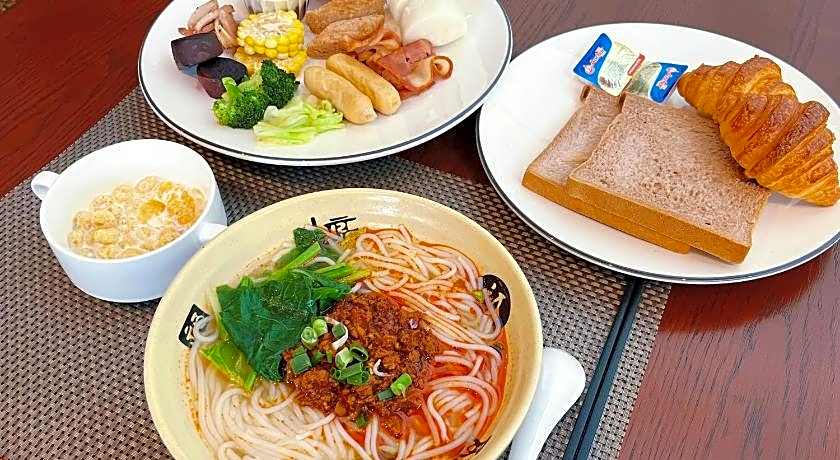 Hilton Garden Inn Shangri-La