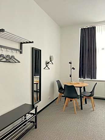 Triple Room with Shared Bathroom