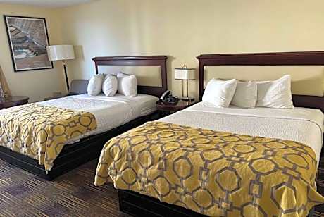 Double Room with Two Double Beds - Non-Smoking