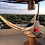 LunArena Barefoot Hotel