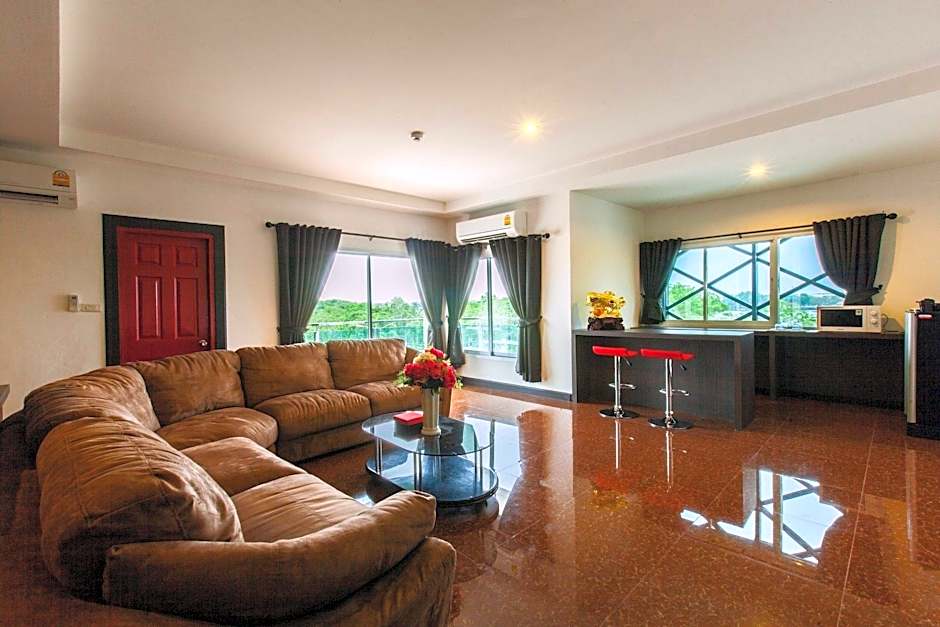 Gallery Lake View