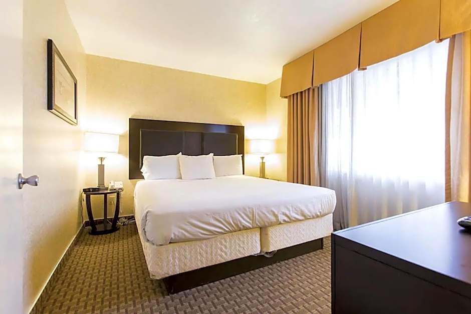 Hotel Silver Lake