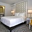 L.A. Sky Boutique Hotel