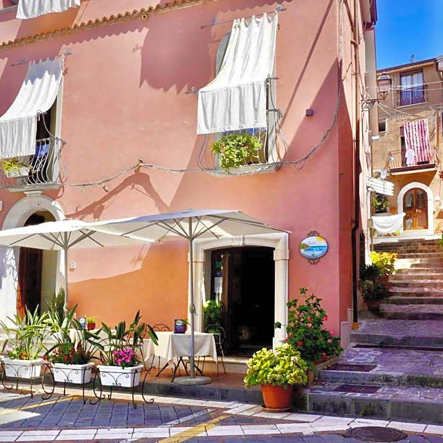 Donna Alda Affittacamere Capitello dal 2012