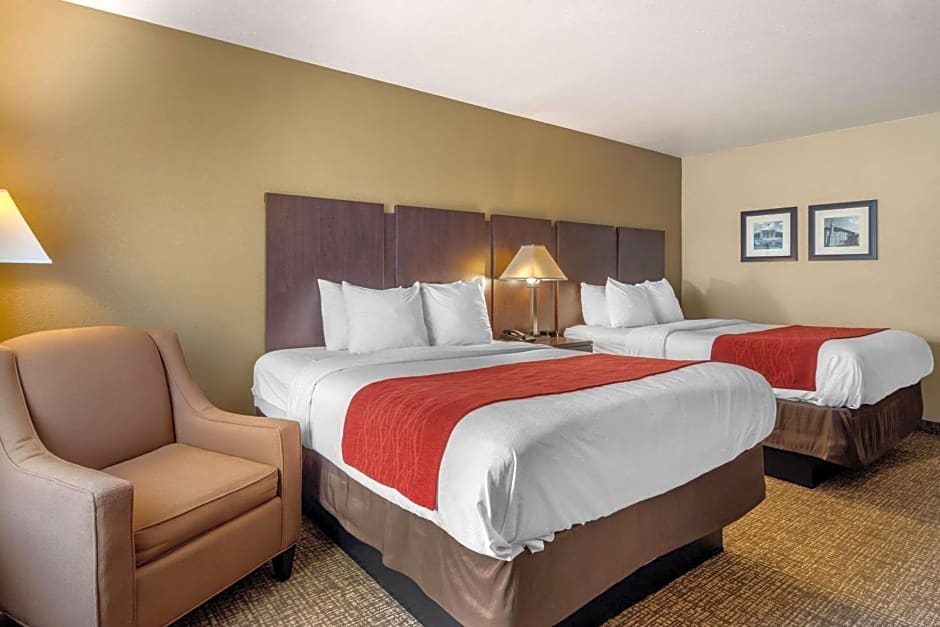 Comfort Inn & Suites Perry National Fairgrounds Area