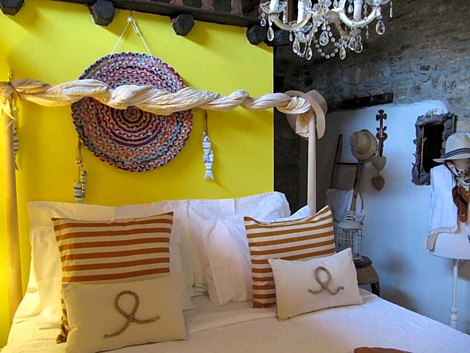 Stratos ArtDeco House