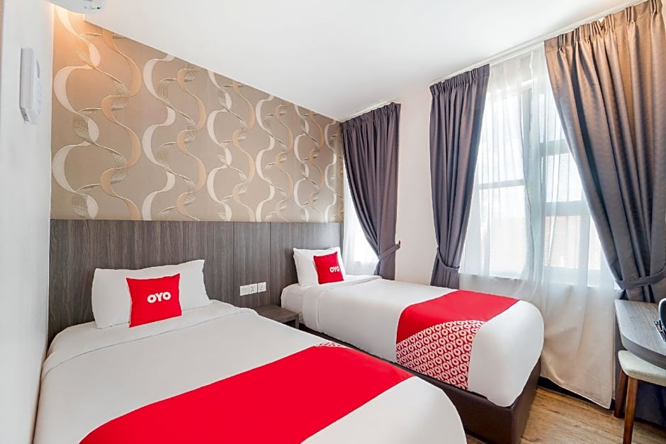Capital O 89386 Stay 365 Hotel