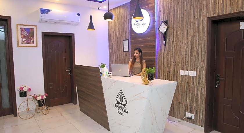Cuzzy Inn Hotel – Lahore, WI