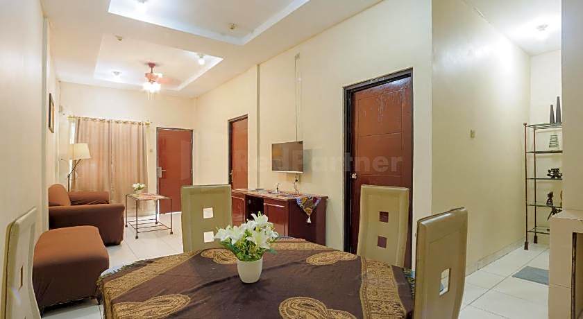 SRB near Mall Ciputra CIbubur Mitra RedDoorz