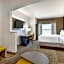 Comfort Suites East Brunswick - South River