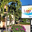 Lago Mar Motel and Apartments