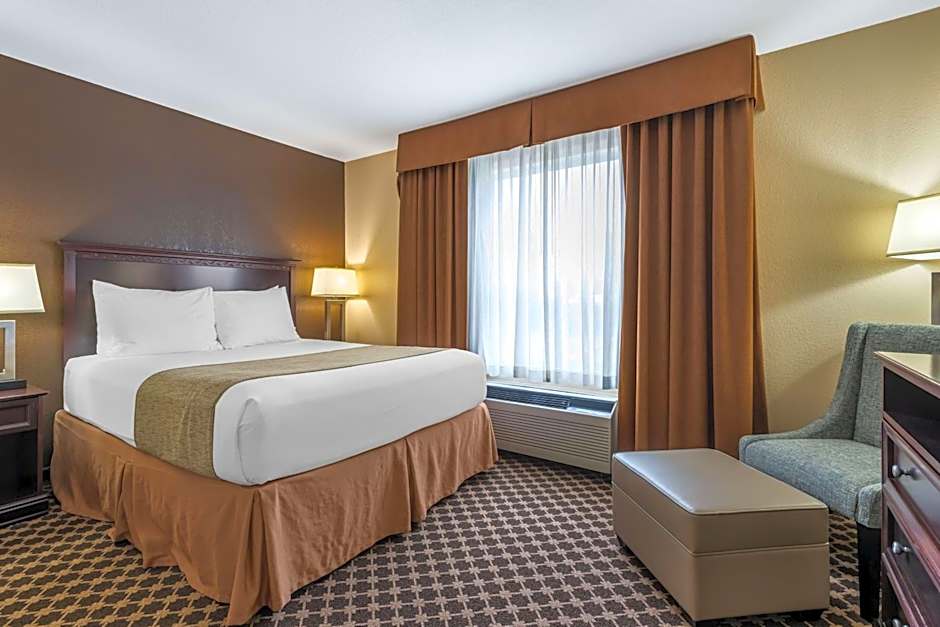 Best Western Strathmore Inn