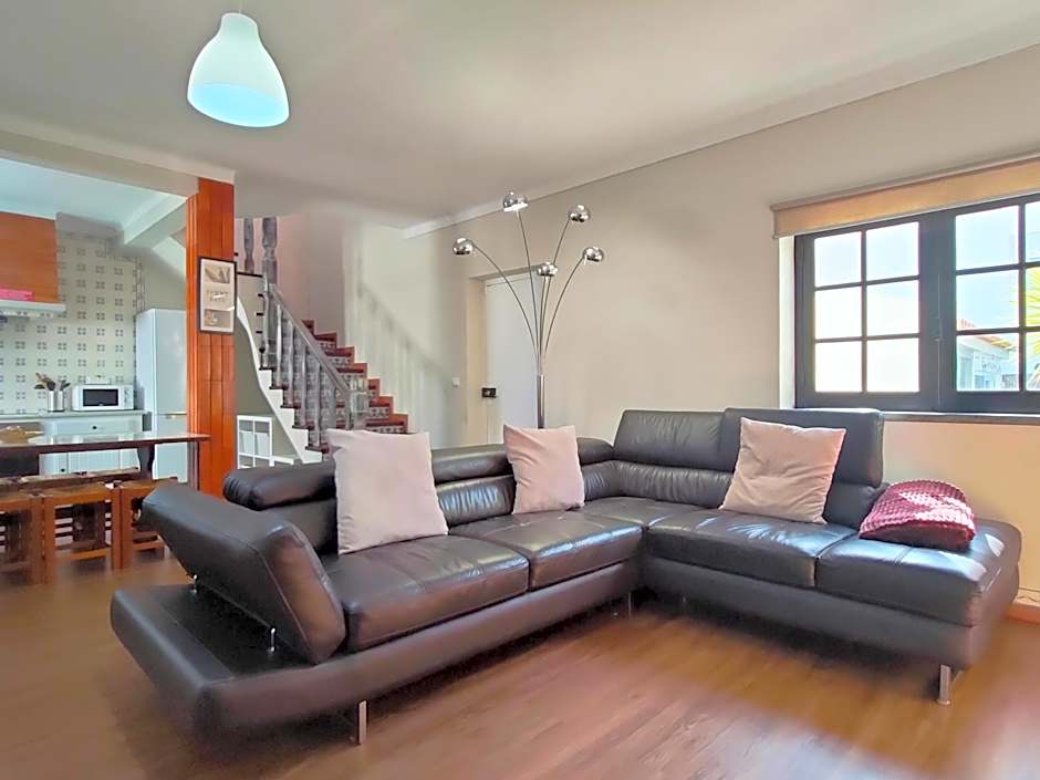 Baleal Classic Waves Guest House