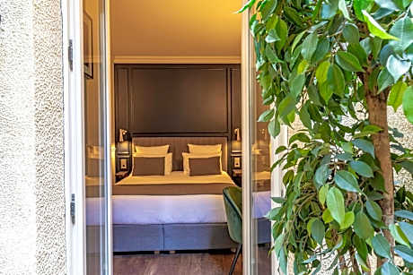 Double Room with Patio