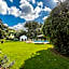 La Gaura Guest House