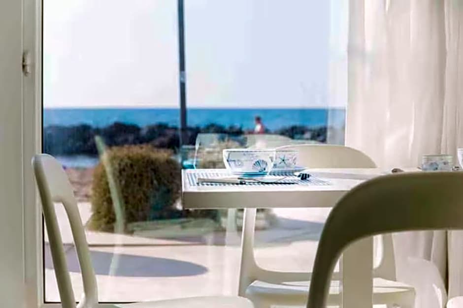 Amira Beach Villa by Le Dhome Sicily