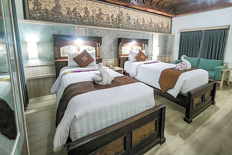 Photo 1 of 14 of 1 Double Bed or 2 Beds, Pool View