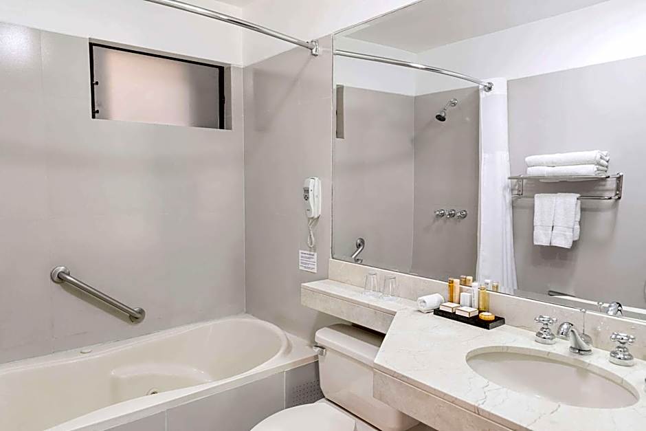 Costa del Sol Wyndham Piura