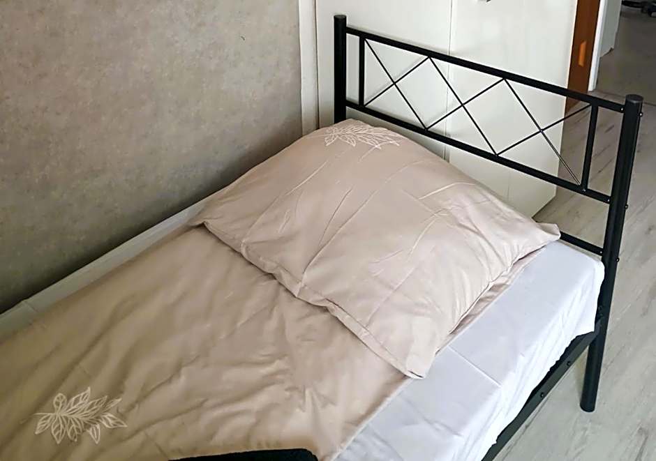 Motelik White House - pokoje gościnne