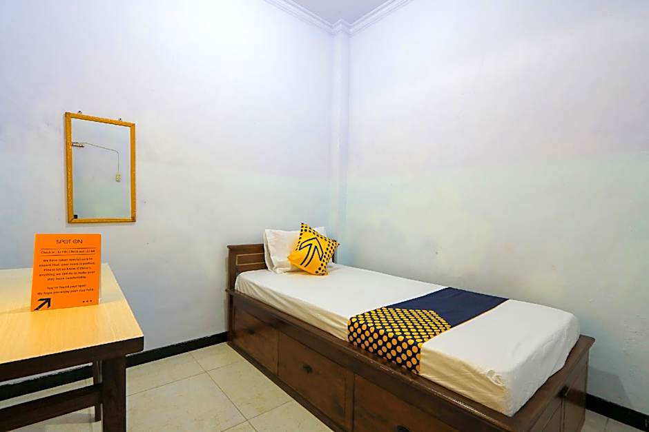 SPOT ON 2497 Pesona Guest House