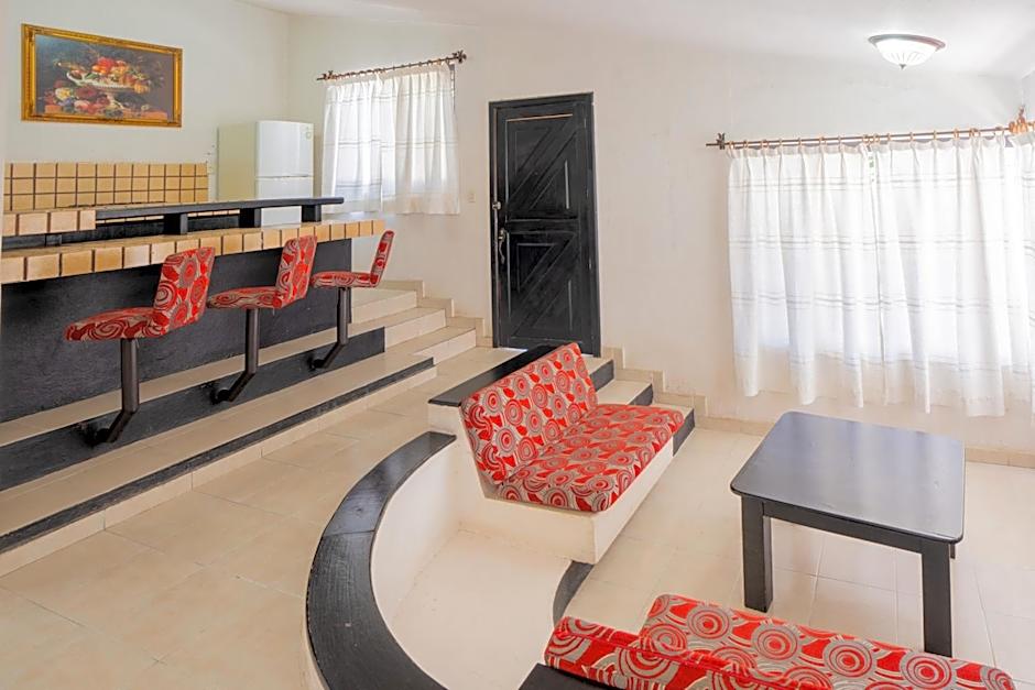 Villas del Sol Hotel & Bungalows