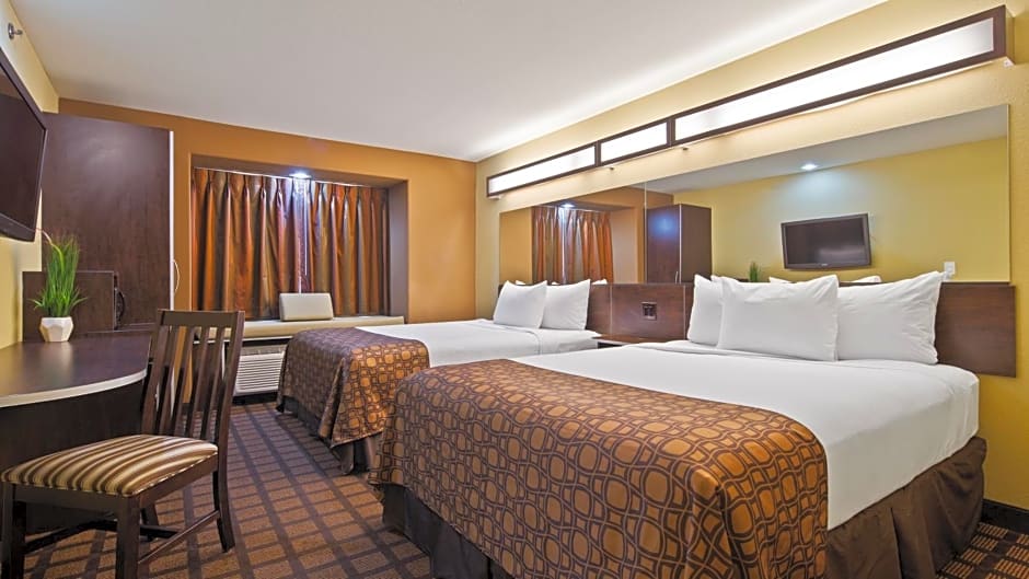Microtel Inn & Suites by Wyndham Buda Austin South