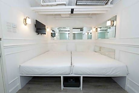 Smart Double-Double Room - No Window