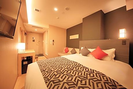 Superior Double Room (with Extra Bed from 3 Adults) -Smoking