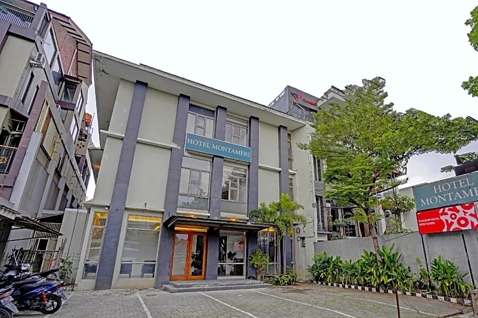 Super OYO Flagship 90501 Hotel Montameri