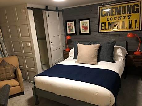 Small Double Room