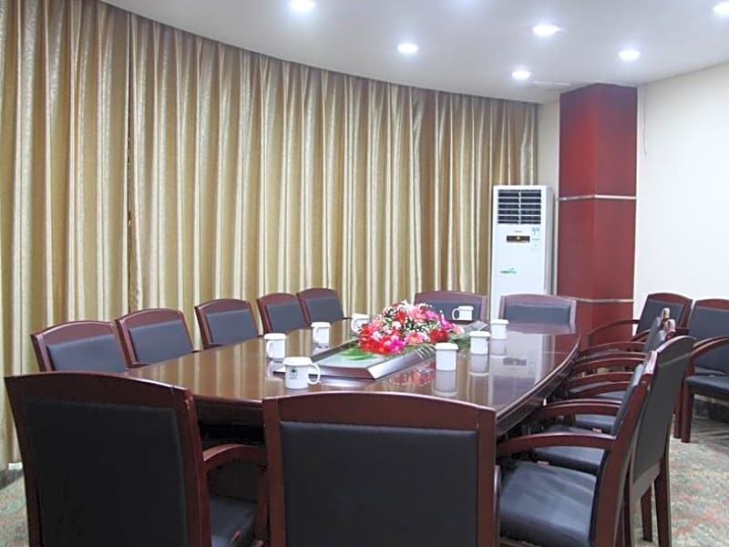 GreenTree Inn Huaian Chuzhou Road